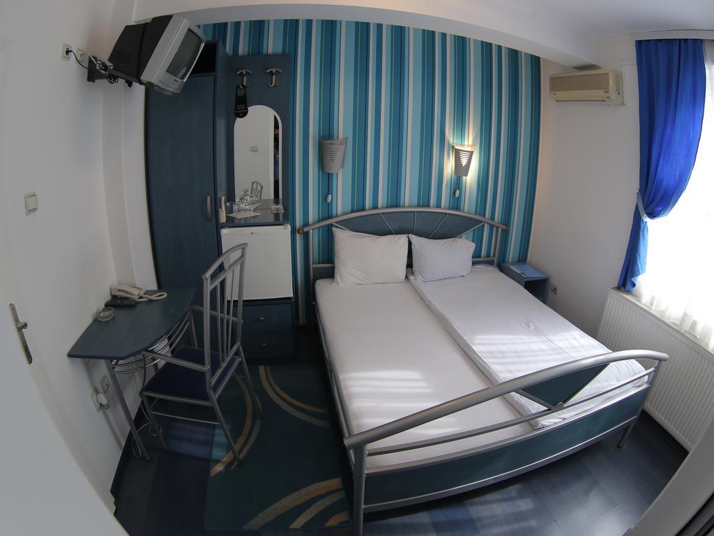 Hotel Zeneva Kragujevac Room photo