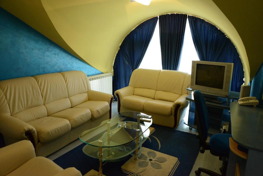 Hotel Zeneva Kragujevac Room photo
